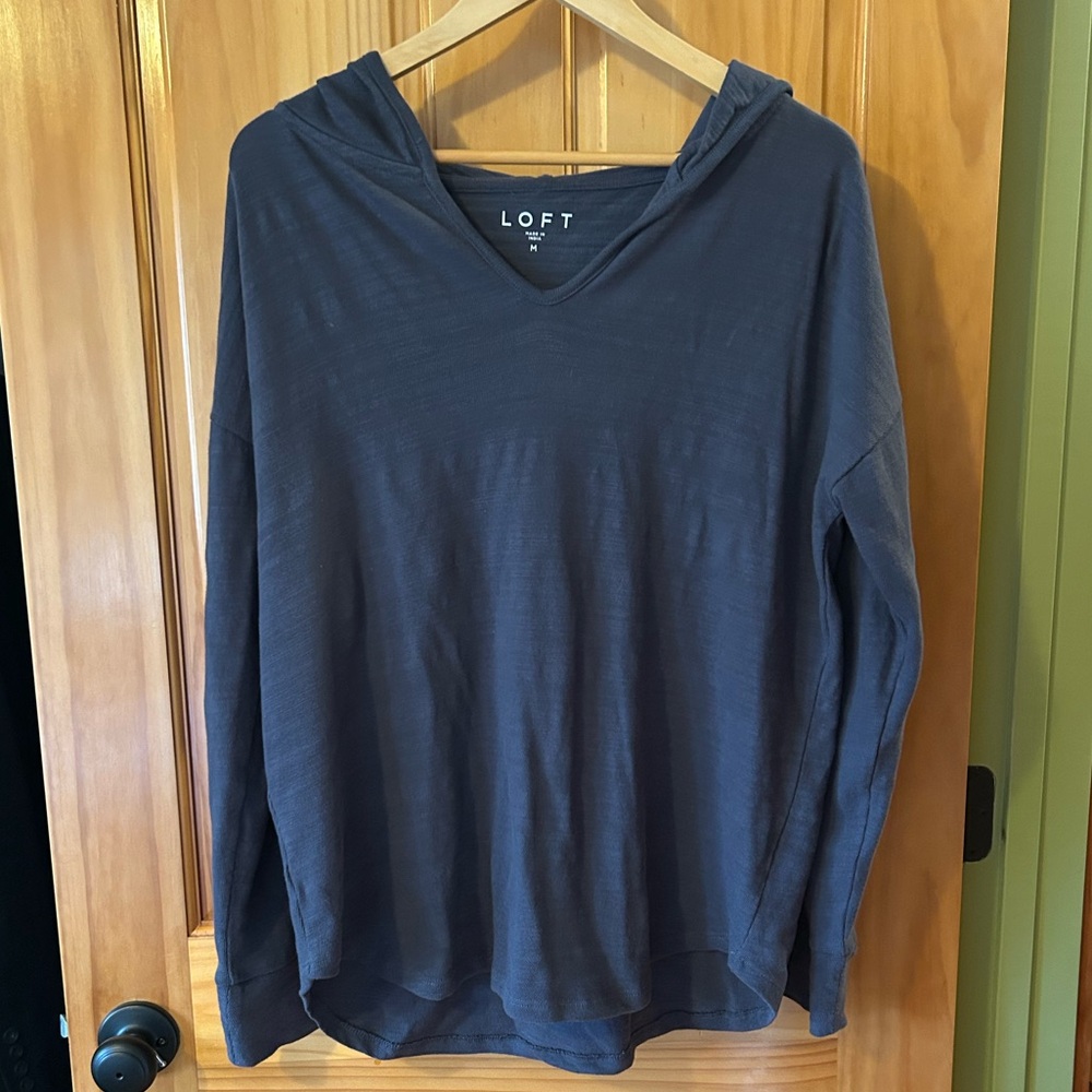 LOFT Grey Slouchy Hooded Top‎